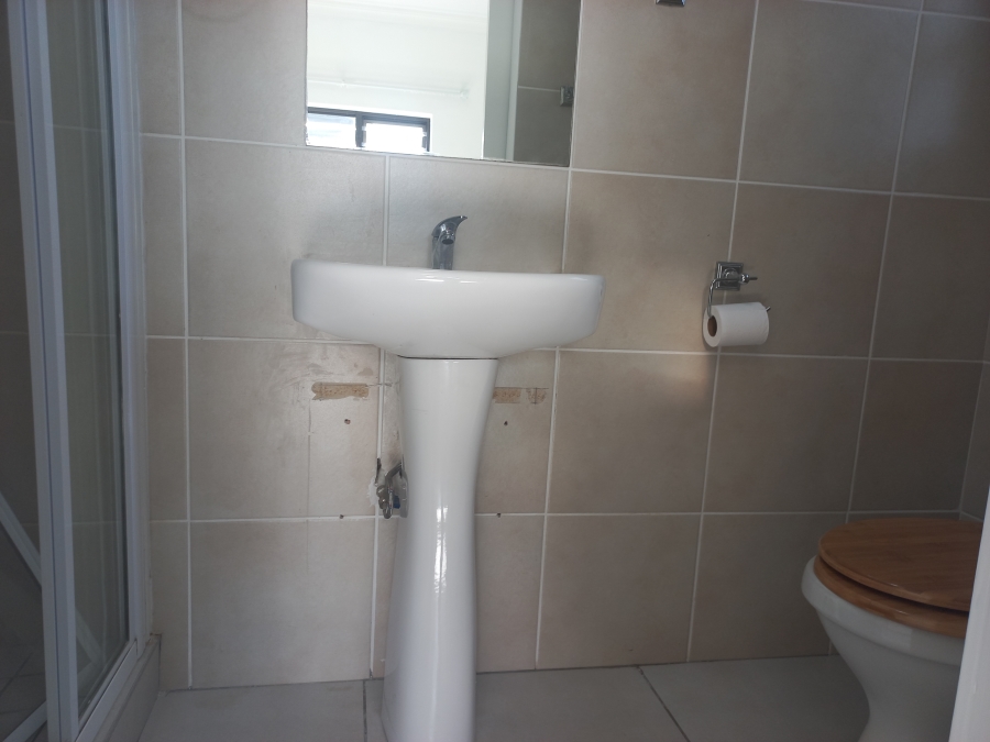 To Let 3 Bedroom Property for Rent in Fountains Estate Eastern Cape